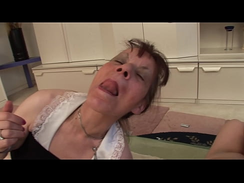 ❤️ Duas avós e um avô têm um ménage à trois ❤❌ Porno vídeo em pt.classicmebel21.ru ﹏